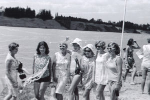 Spectators at Lake Karapiro, March 1972