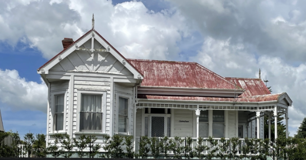 2023 photograph of the Bell Family Home